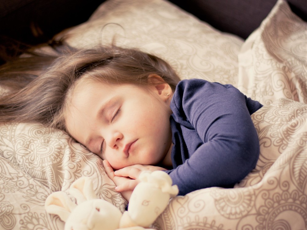 夏の睡眠を快適にするのは？！
